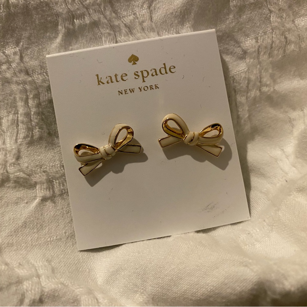 Kate Spade Skinny Mini Earrings in Gold and Cream